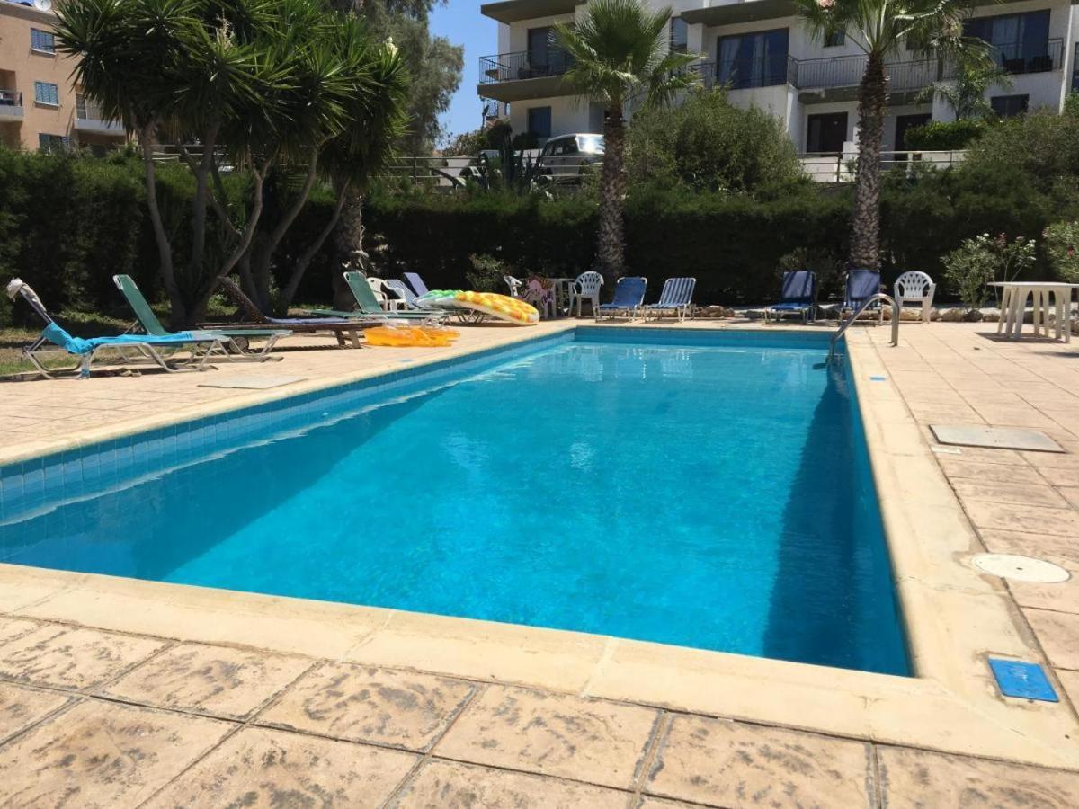 Diamond Apartment With Stunning Sea View Paphos Exterior foto
