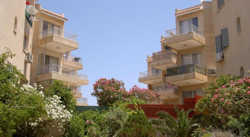 Diamond Apartment With Stunning Sea View Paphos Exterior foto